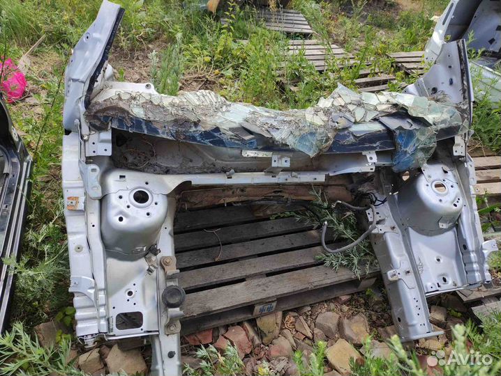 Ланжероны передние Ford Focus 2