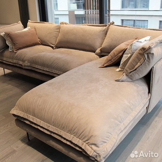 Диван. Диван лофт. Диван Италия