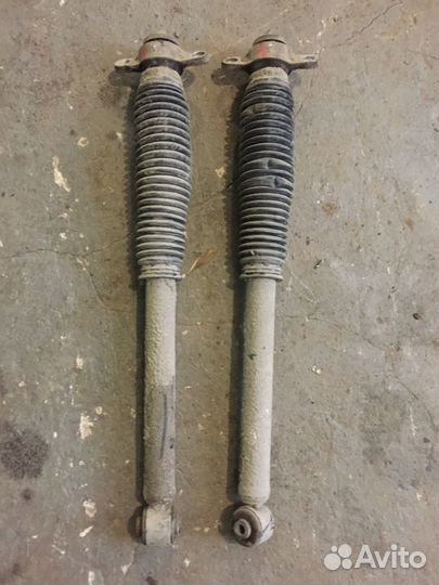 Амортизатор задний Киа Рио Kia Rio 4