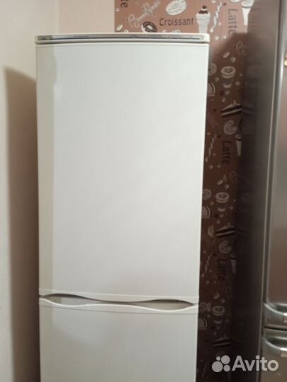 Холодильник atlant двухкамерный бу