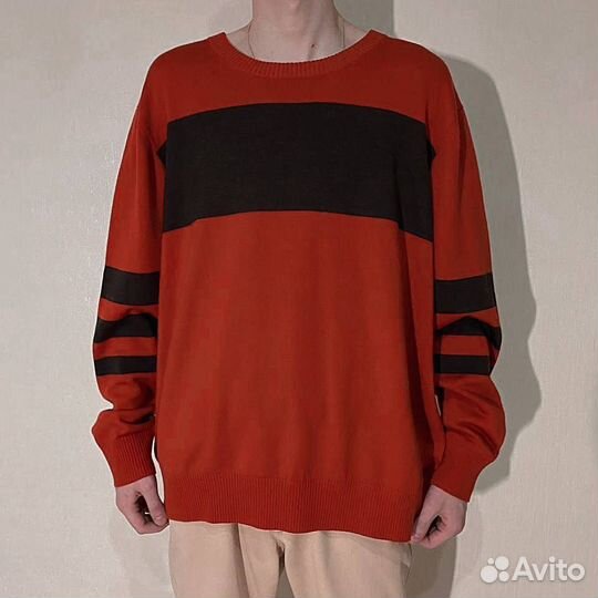 Свитер