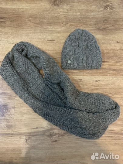 Комплект шапка и шарф женский