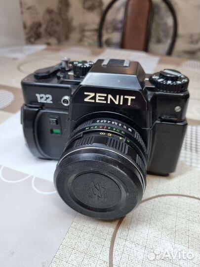 Плёночный фотоаппарат Зенит 122