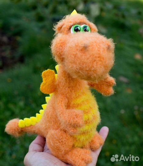 Дракончик вязаный