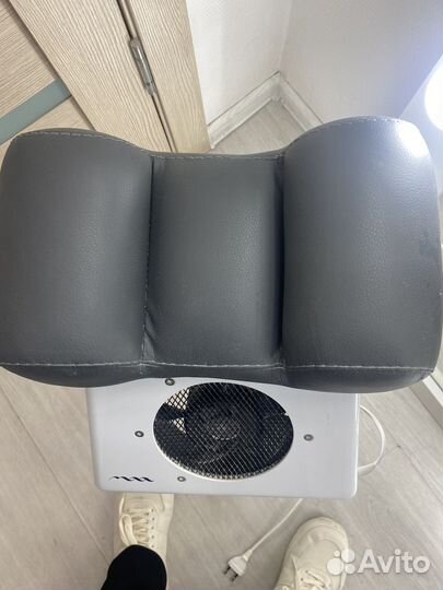 Вытяжка для педикюра с подставкой