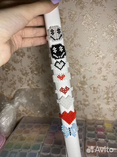 Украшения из бисера