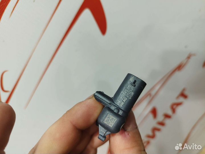 Датчик удара Volkswagen Polo 6 Skoda Rapid 2 Audi