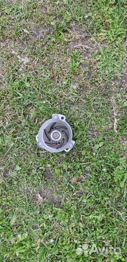 Помпа водяная на ваз 2114