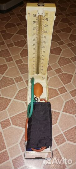 Ртутный тонометр СССР