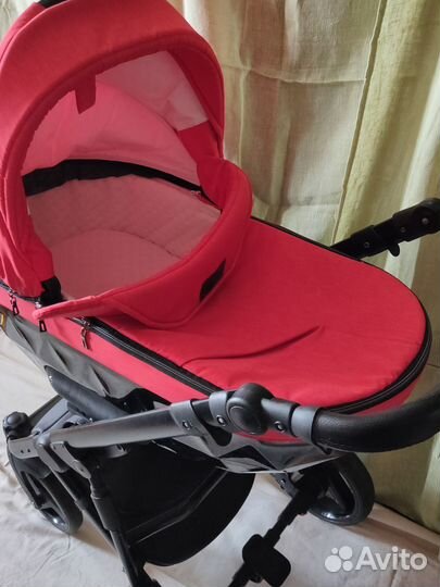 Продам коляску 2 в 1