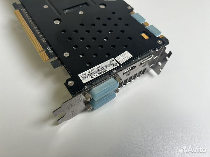 Видеокарта Asus GTX 770 2GB