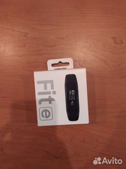 Фитнес браслет samsung в идеале