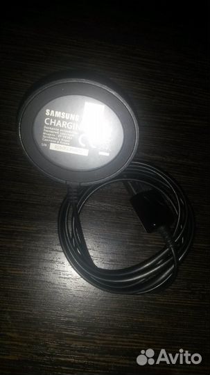 Док-станция Samsung gear Fit2