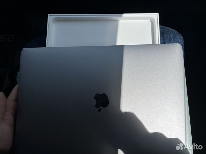 Apple MacBook Pro 15 2016
