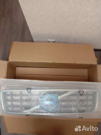 Решетка радиатора Volvo xc90 2002-2014 новая