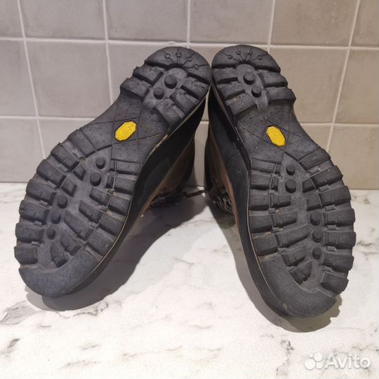 Треккинговые ботинки asolo sasslong 40.5