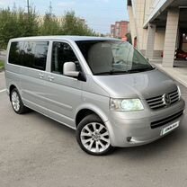 Volkswagen Multivan 2.5 MT, 2004, 342 000 км, с пробегом, цена 1 410 000 руб.