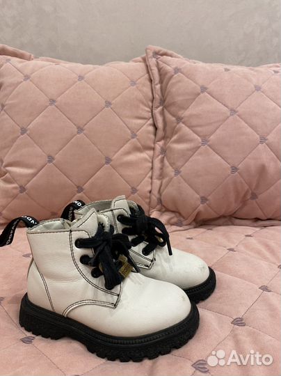 Ботинки для девочки