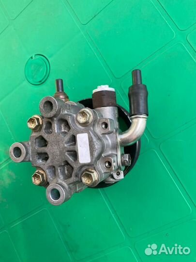 Продам насос гура (гидроуселитель) lexus RX 350