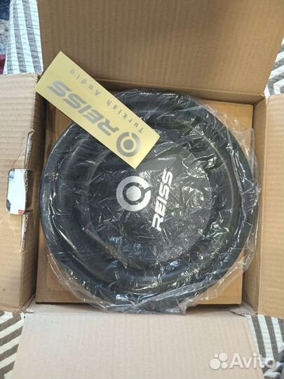 Сабвуфер с коробом