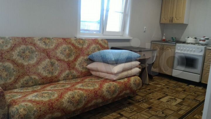 Дом 20 м² на участке 80 сот.