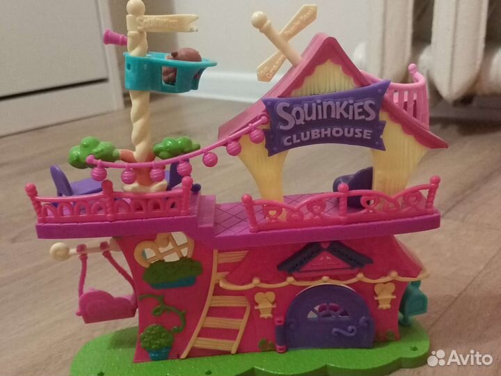 Игрушка домик