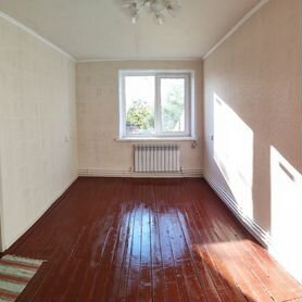 2-к. квартира, 42 м², 1/2 эт.