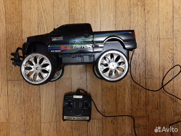 Радиоуправляемая машина