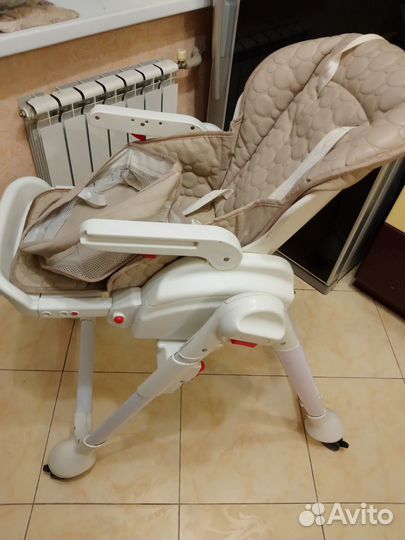 Стульчик для кормления happy baby