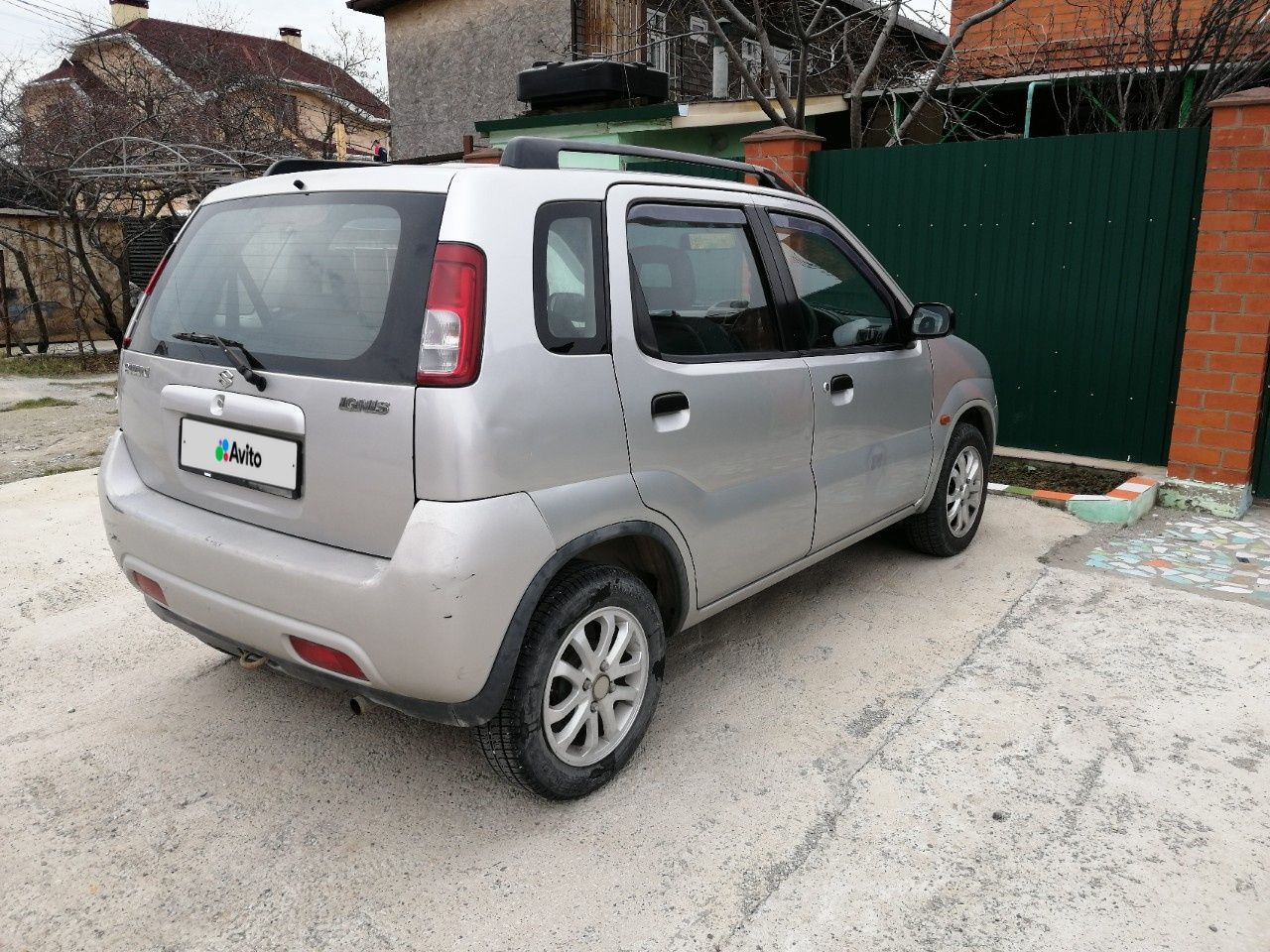 Suzuki Ignis: фото владельца