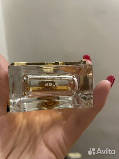 Парфюмерная вода женская yves saint laurent