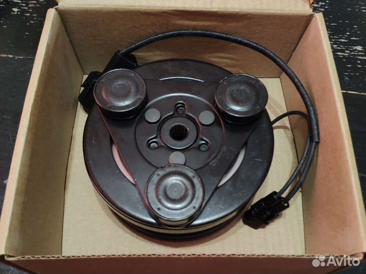 Муфта кондиционера Mitsubishi Galant EA