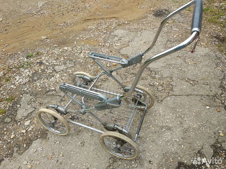 Коляска люлька Inglesina Vittoria