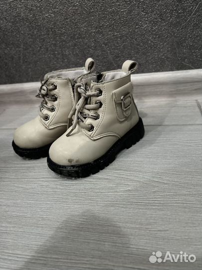 Ботинки для девочки