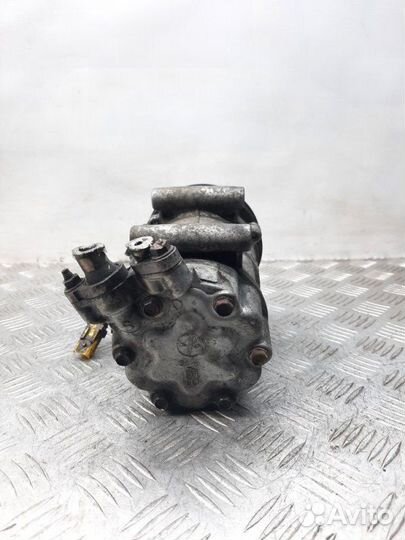 Компрессор кондиционера Peugeot 206 хэтчбэк 5 дв