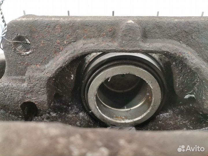 Суппорт передний правый для BMW 5-Series (E60/E61)