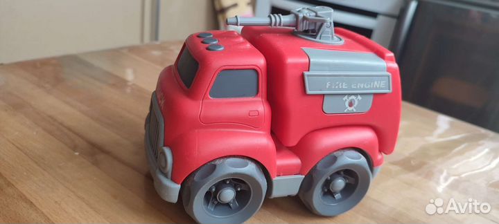 Машинки пожарная и Трактор с брёвнами