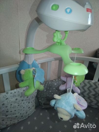 Мобиль на кроватку fisher price
