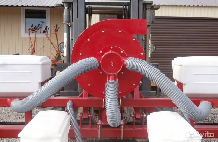 Сеялка Фаворит Весна-8, 2023