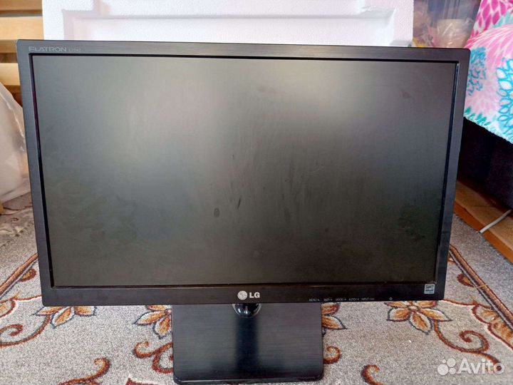 Монитор LG