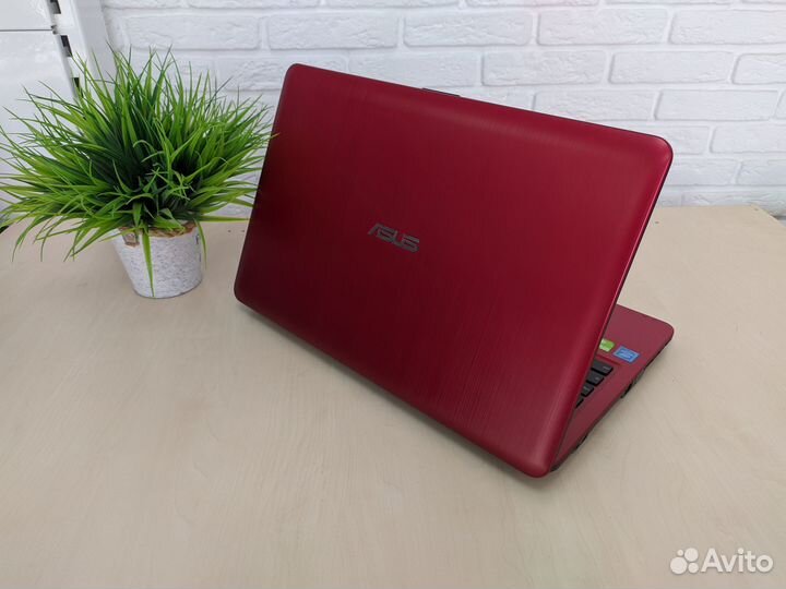 Ноутбук Asus X540S