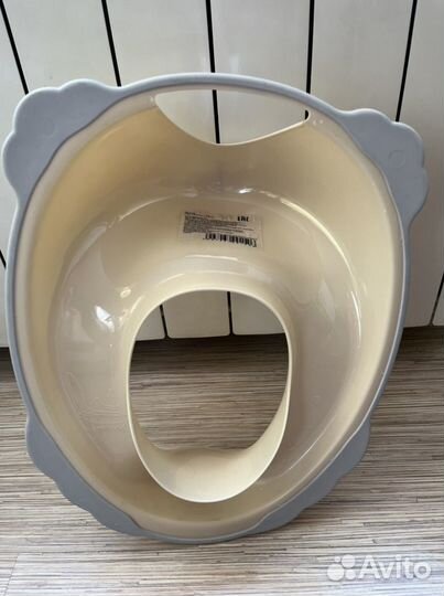 Сиденье на унитаз