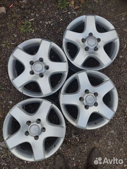 Диски литые оригинальные r17 на Touareg