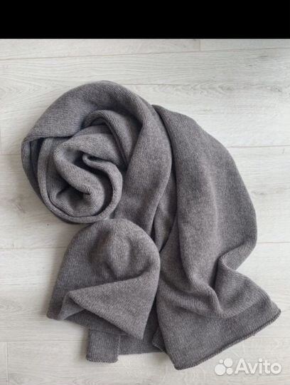 Комплект шапка и палантин меринос