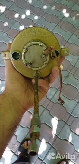 Автомобильные часы волга газ 21