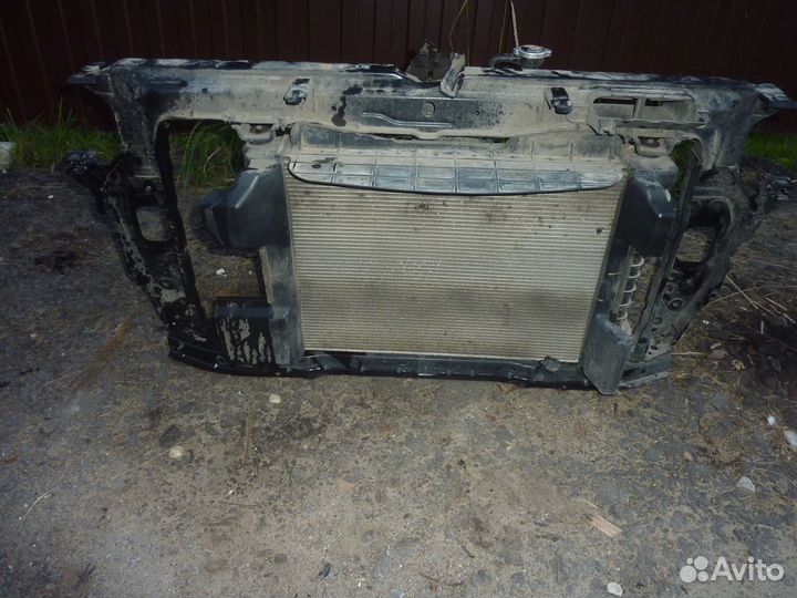 Hyundai Solaris 2 кассета радиаторов телевизор