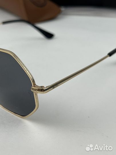 Солнцезащитные очки ray ban