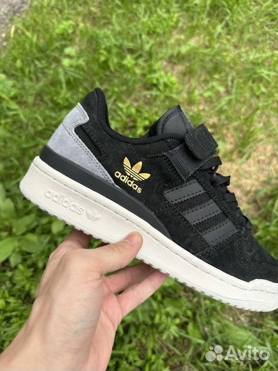 Кроссовки Adidas forum low