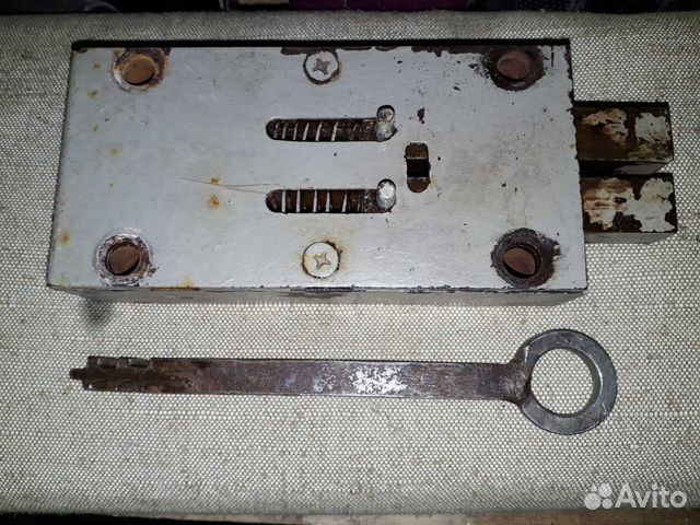 Замок гаражный