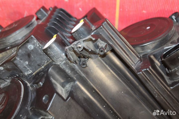 Фара левая Skoda Karoq